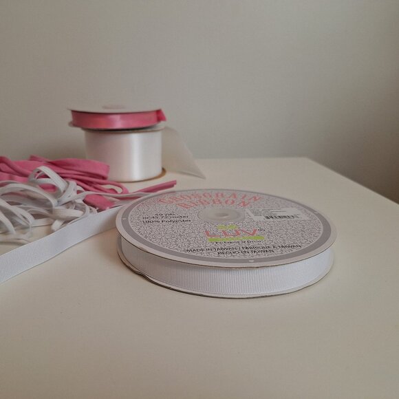 Sewing Bundle - Ribbon and Buttons - Picture 11 of 12